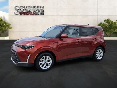 Used 2023 Kia Soul LX w/ LX Technology Package