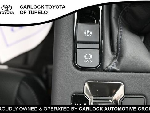 Used 2024 Lexus GX 550 w/ Accessory Package (Z1) AWD/4WD image 17