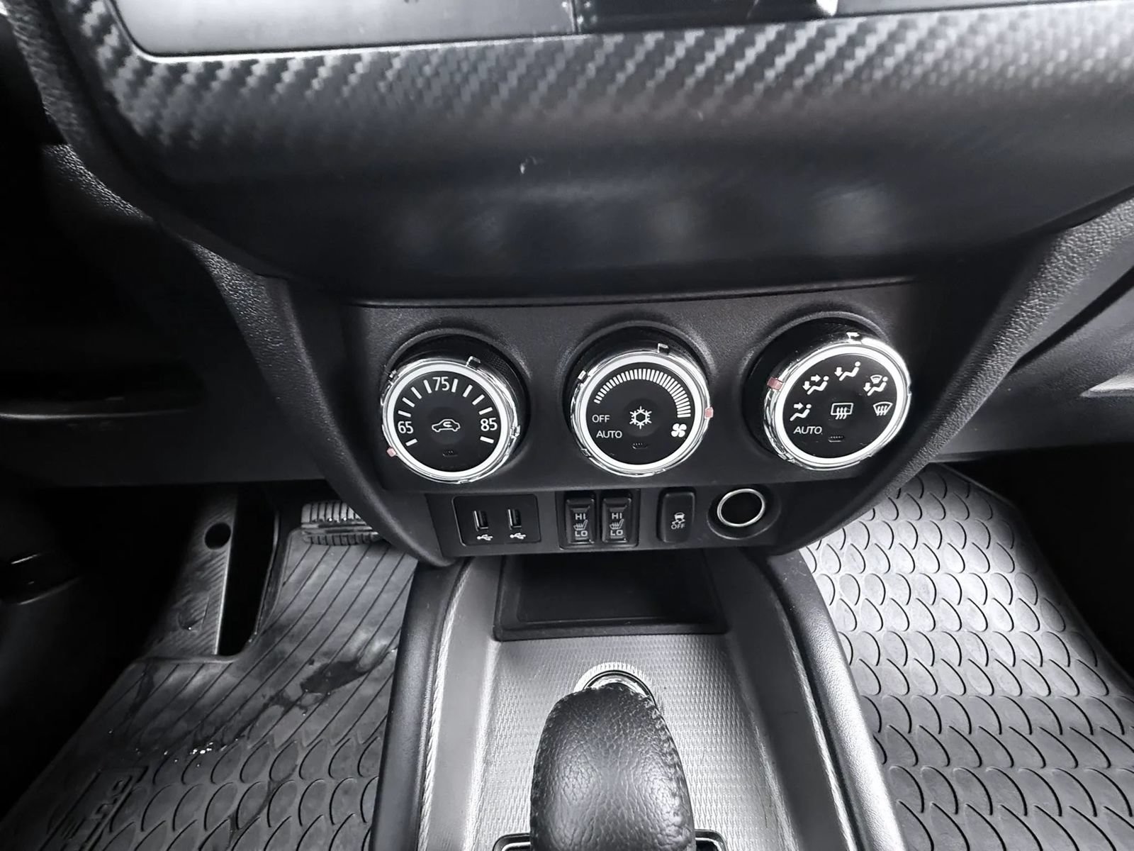 Used 2018 Mitsubishi Outlander Sport SE AWD/4WD image 14