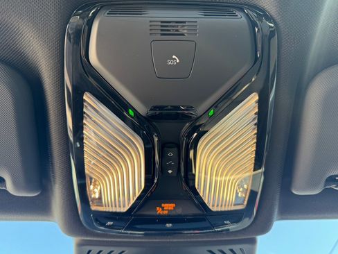 Used 2020 BMW X4 xDrive30i w/ Executive Package image 57