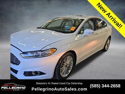 Used 2016 Ford Fusion SE w/ Equipment Group 202A image 1