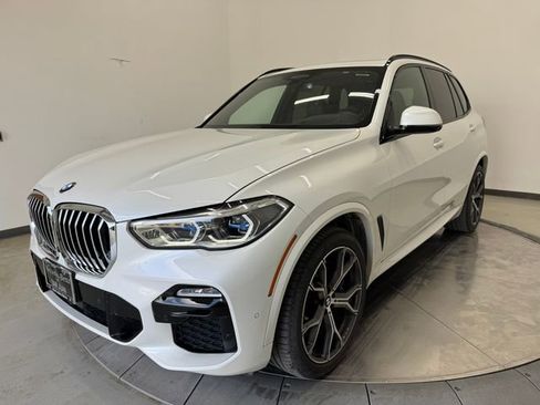 Used 2019 BMW X5 xDrive40i w/ M Sport Package image 29