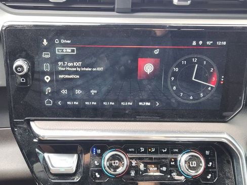 Used 2024 GMC Sierra 1500 Denali AWD/4WD image 14