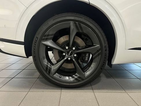 Used 2026 Genesis GV70 3.5T Sport Prestige image 9