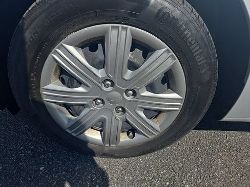 Used 2022 Kia Rio LX FWD image 36