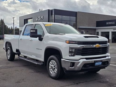 Certified 2025 Chevrolet Silverado 2500 LT w/ Safety Package AWD/4WD image 7