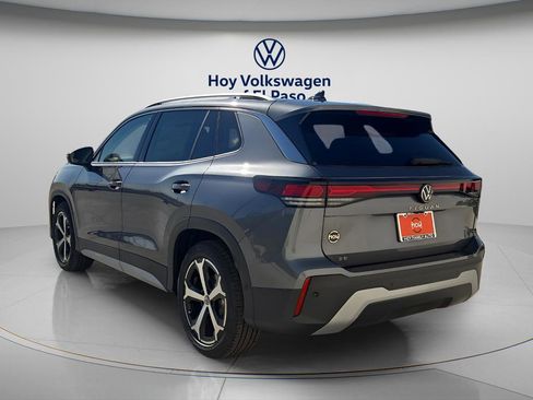 New 2026 Volkswagen Tiguan SE image 4