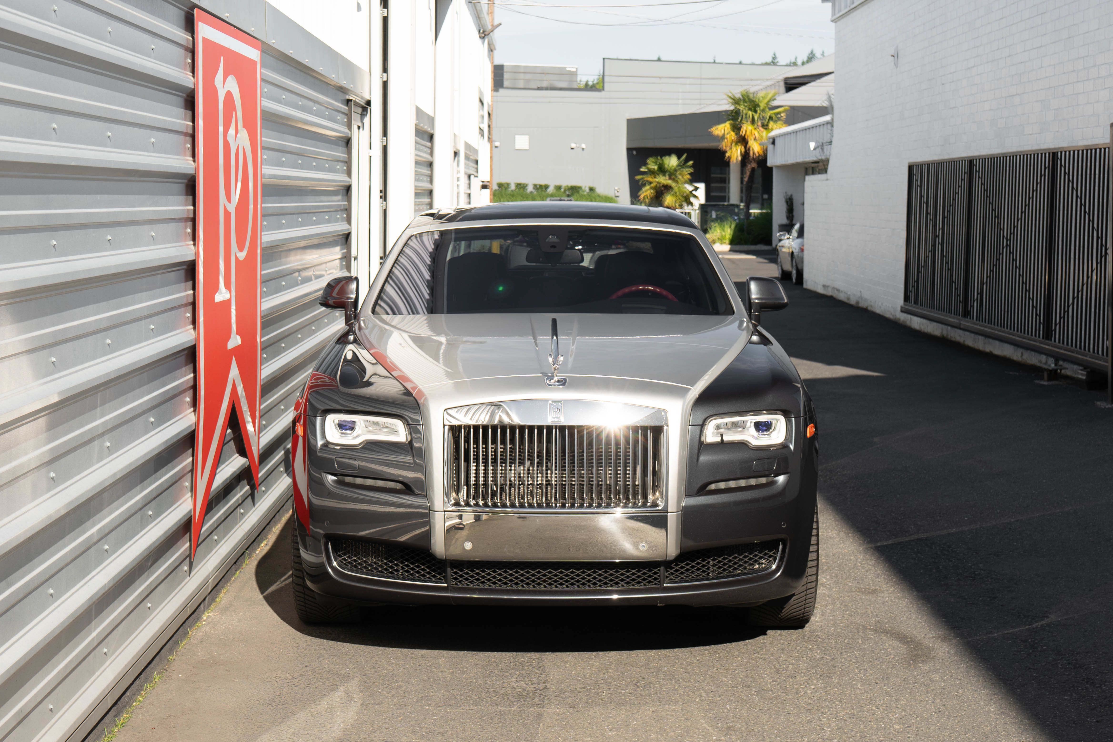 Used 2017 Rolls-Royce Ghost RWD image 42