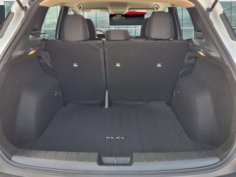New 2026 Nissan Kicks S image 9