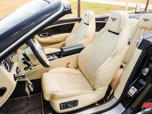 Used 2015 Bentley Continental GT image 4