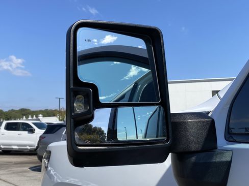 Used 2024 GMC Sierra 2500 AT4 w/ AT4 Premium Plus Package image 44