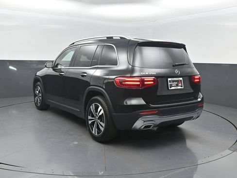 Used 2024 Mercedes-Benz GLB 250 image 28