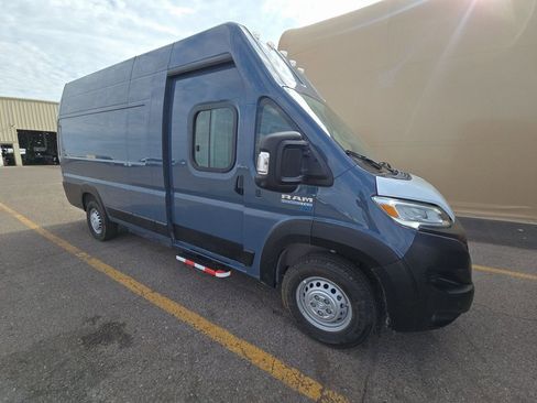 Used 2024 RAM ProMaster 3500 image 3