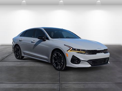 Used 2022 Kia K5 GT-Line w/ GT-Line Awd Premium Package image 2