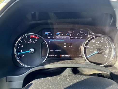 Used 2019 Ford F250 Lariat w/ Lariat Ultimate Package image 16