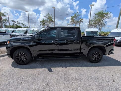 Used 2023 Chevrolet Silverado 1500 RST RWD image 9