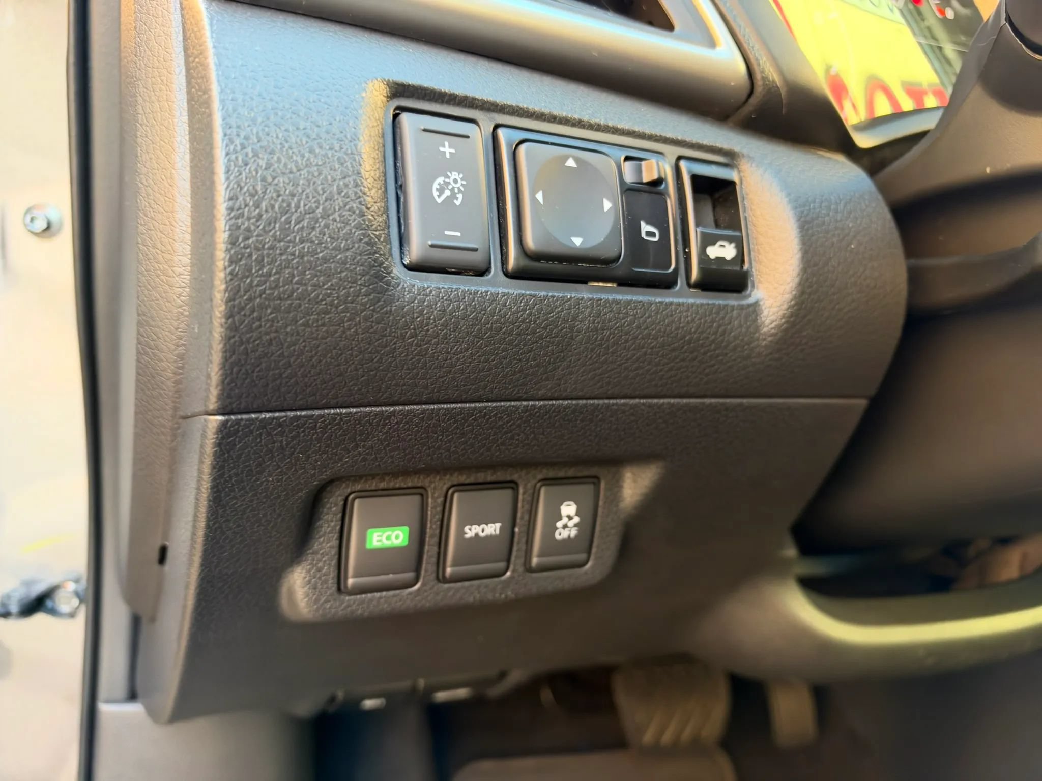 Used 2017 Nissan Sentra S FWD image 15