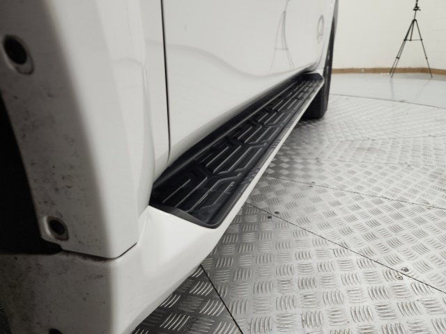 Used 2024 Nissan Armada SL w/ Midnight Edition Package RWD image 12