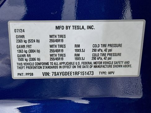 Used 2024 Tesla Model Y Long Range AWD/4WD image 12