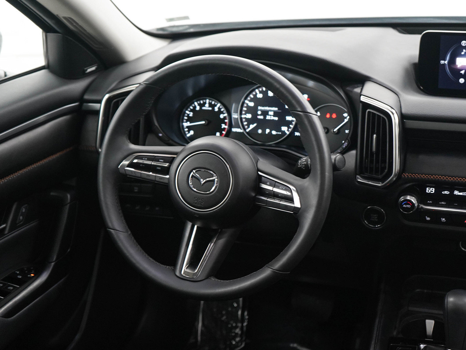 Used 2024 MAZDA CX-50 AWD 2.5 S w/ Premium Plus Pkg image 14