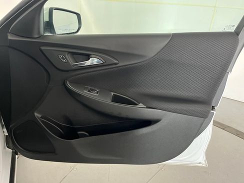 Used 2023 Chevrolet Malibu LT FWD image 29