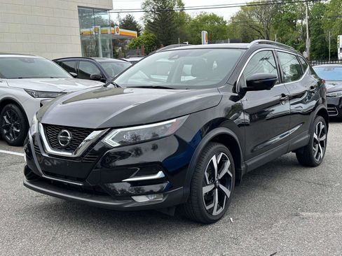 Used 2021 Nissan Rogue Sport SL w/ Premium Package AWD/4WD image 7