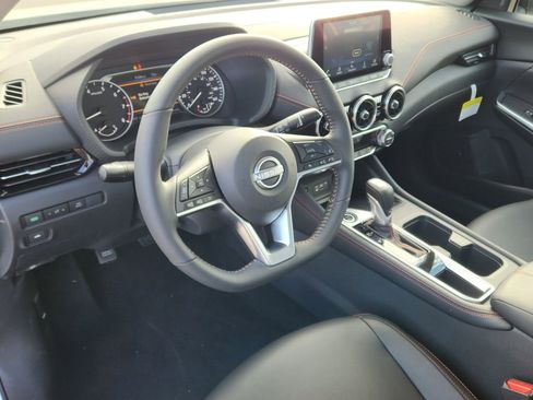 New 2025 Nissan Sentra SR w/ SR Premium Package image 9