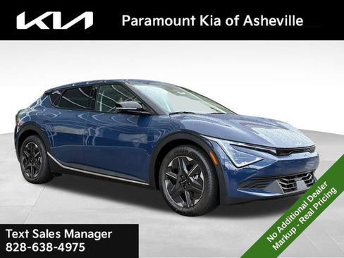 New 2026 Kia EV6 Light AWD/4WD image 1