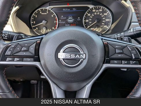 Certified 2025 Nissan Altima 2.5 SR FWD image 12