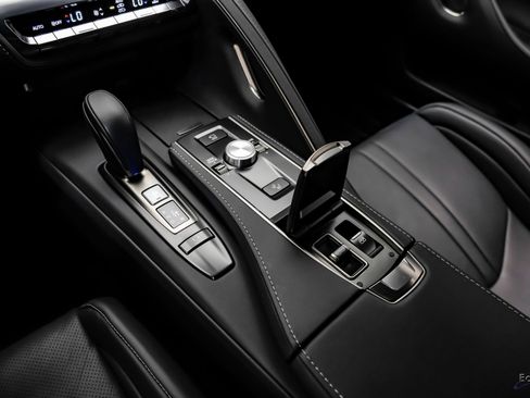 Used 2024 Lexus LC 500 Convertible w/ Touring Package RWD image 46