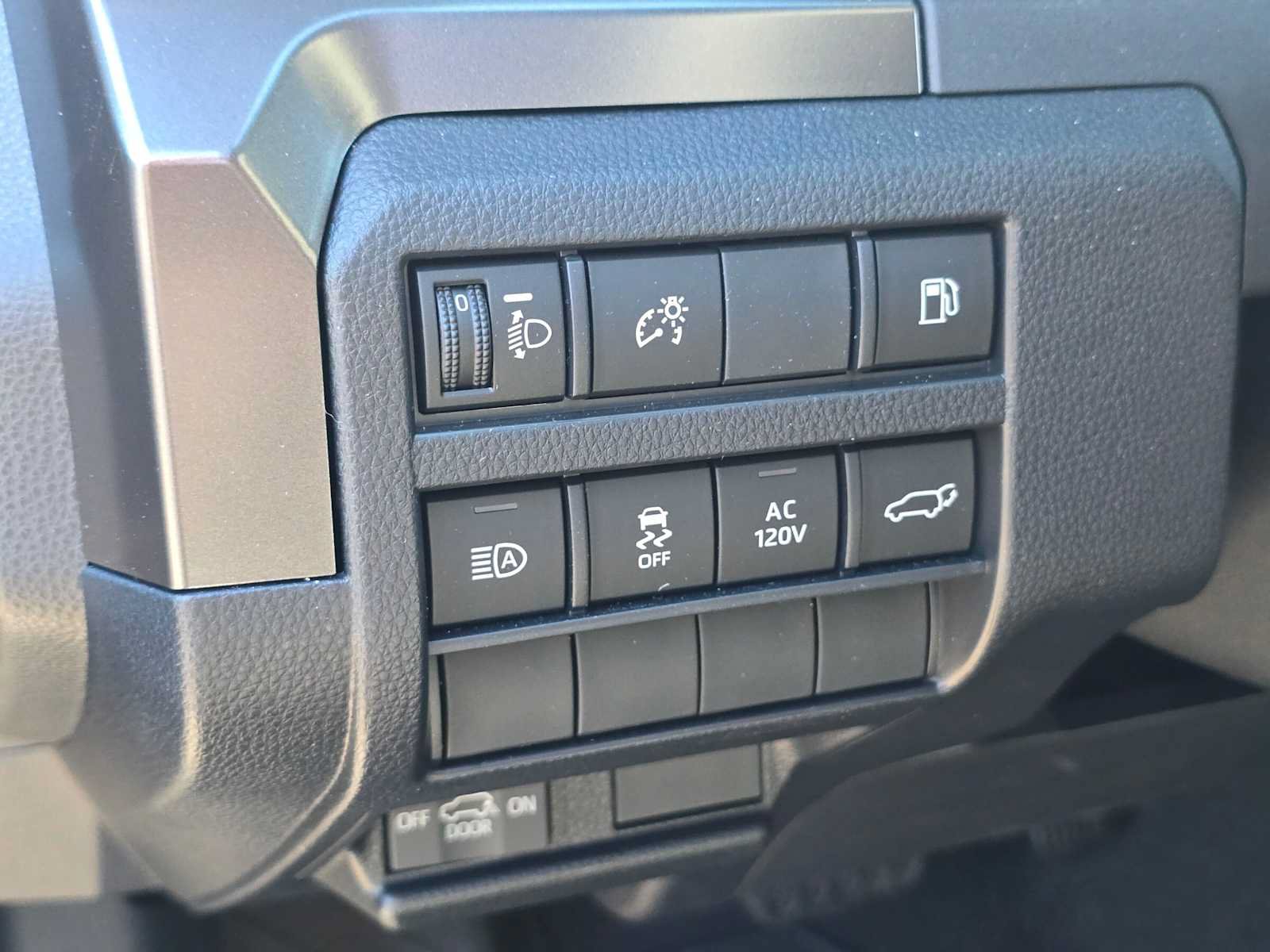 Used 2026 Toyota 4Runner TRD Off-Road Premium w/ Tow Technology Package AWD/4WD image 25