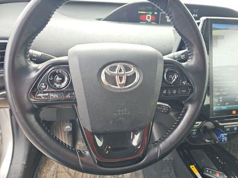 Used 2021 Toyota Prius Limited w/ Premium Convenience Package image 17