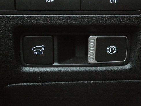 Used 2024 Hyundai Palisade Calligraphy image 19