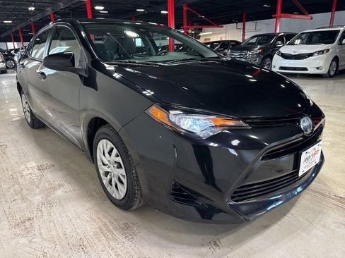 Used 2017 Toyota Corolla L FWD image 8
