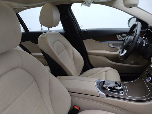 Used 2017 Mercedes-Benz C 300 4MATIC Sedan w/ Premium 3 Package image 21