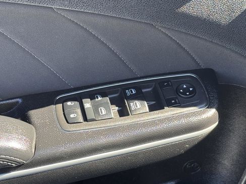 Used 2022 Dodge Charger GT image 10