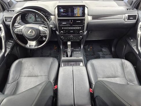 Used 2022 Lexus GX 460 Luxury w/ Off Road Package AWD/4WD image 18