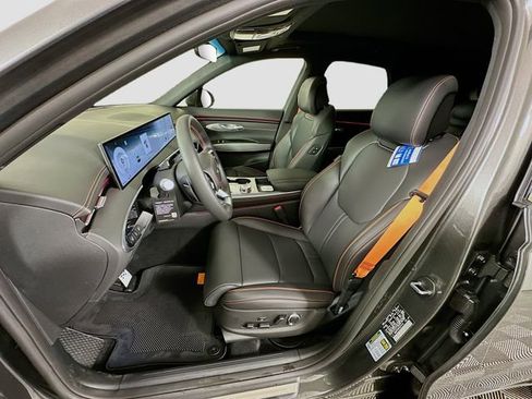 New 2026 Genesis GV70 2.5T Sport Prestige image 16