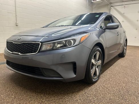 Used 2018 Kia Forte S FWD image 5
