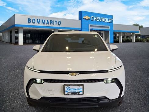 New 2026 Chevrolet Equinox EV LT image 5