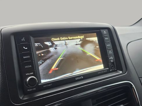 Used 2016 Dodge Grand Caravan R/T w/ Safety Sphere Group image 9