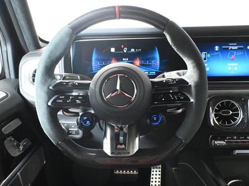Certified 2025 Mercedes-Benz G 63 AMG 4MATIC image 18