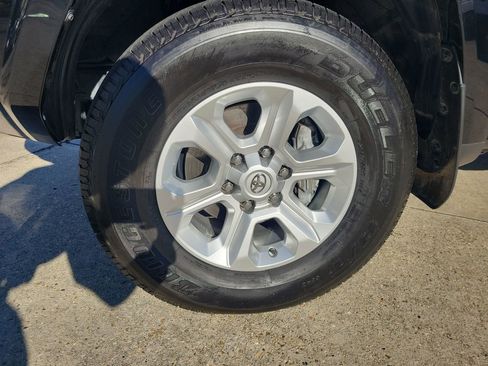 Used 2024 Toyota 4Runner SR5 image 33