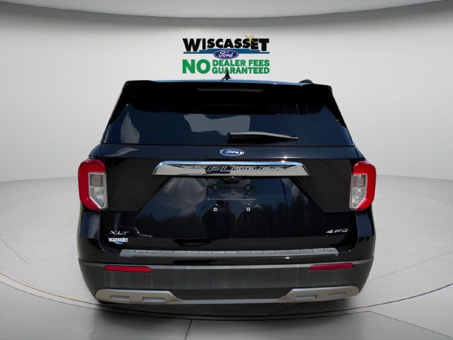 Certified 2023 Ford Explorer XLT w/ Equipment Group 202A AWD/4WD image 29