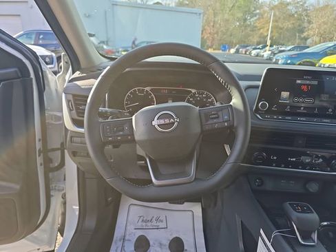 New 2026 Nissan Rogue SV image 14