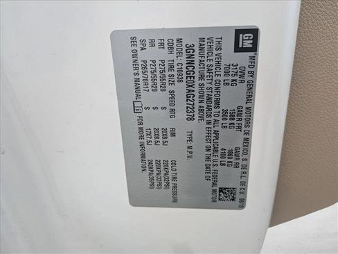 Used 2010 Chevrolet Avalanche LTZ image 24