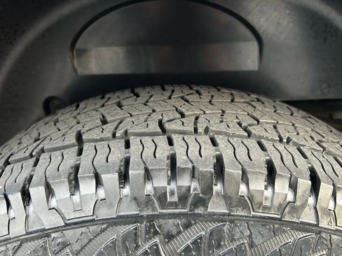 Used 2012 Jeep Wrangler Sahara w/ Dual Top Group image 40