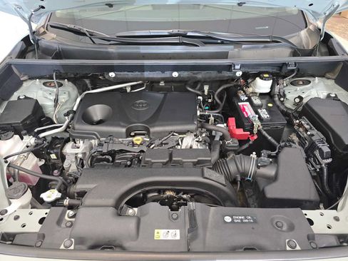 Used 2019 Toyota RAV4 Adventure w/ Cold Weather Package AWD/4WD image 9