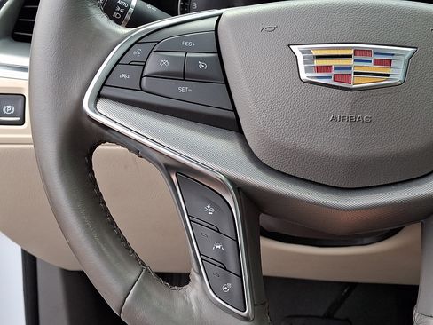 Used 2024 Cadillac XT5 Premium Luxury FWD image 25