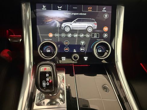 Used 2020 Land Rover Range Rover Sport SVR AWD/4WD image 20